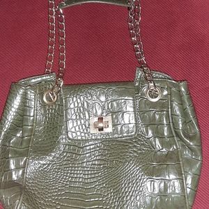Isaac Mizhary green handbag